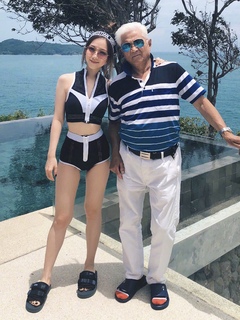 G.E.M. feet photo 2