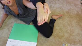 Gabbie Hanna feet photo thumbnail