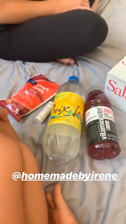 Gabbie Hanna feet photo thumbnail