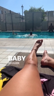 Gabbie Hanna feet photo thumbnail
