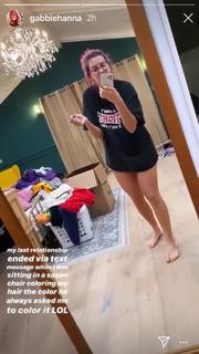 Gabbie Hanna feet photo thumbnail