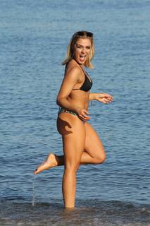 Gabby Allen feet photo 2