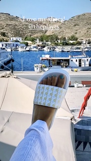 Gabby Allen feet photo 20