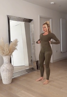 Gabby Allen feet photo 19