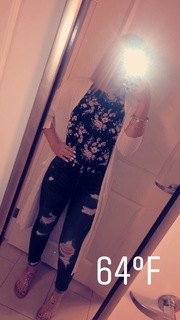 Gabby Barrett feet photo 15