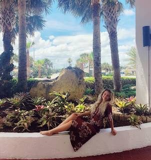 Gabby Barrett feet photo 10