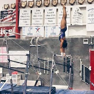Gabby Douglas feet photo 10