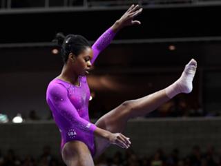 Gabby Douglas feet photo 9