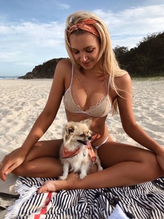 Gabby Epstein feet photo 2