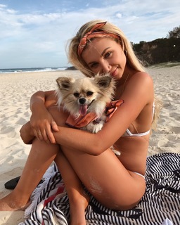 Gabby Epstein feet photo 1