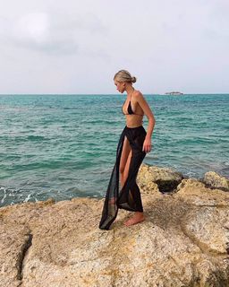 Gabby Epstein feet photo 2
