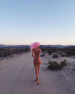 Gabby Epstein feet photo 18