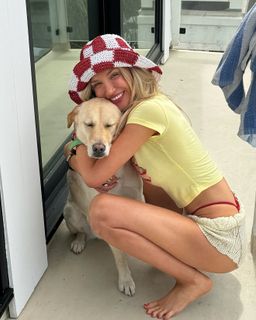 Gabby Epstein feet photo 3