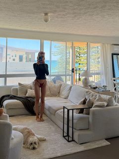 Gabby Epstein feet photo 2
