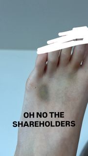 Gabby Epstein feet photo 17