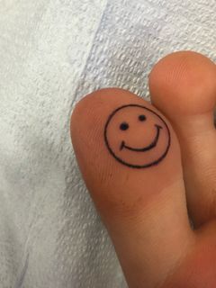 Gabby Epstein feet photo 3