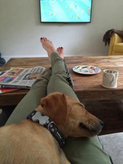 Gabby Logan feet photo thumbnail