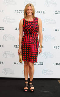 Gabby Logan feet photo thumbnail