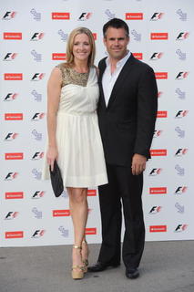 Gabby Logan feet photo thumbnail