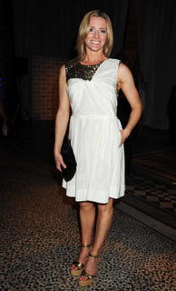Gabby Logan feet photo thumbnail