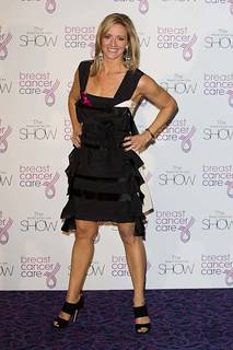 Gabby Logan feet photo thumbnail