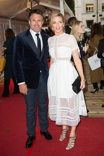 Gabby Logan feet photo thumbnail