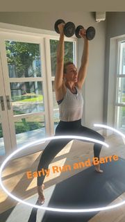 Gabby Logan feet photo thumbnail