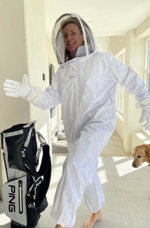 Gabby Logan feet photo thumbnail