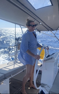 Gabby Logan feet photo thumbnail