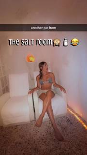 Gabby Murray feet photo thumbnail