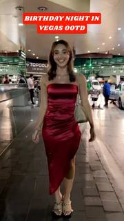 Gabby Murray feet photo thumbnail