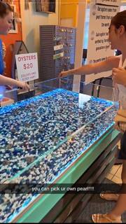 Gabby Murray feet photo thumbnail