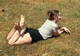 Gabby Murray feet photo thumbnail