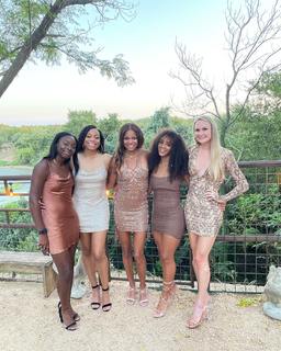 Gabby Thomas feet photo 20