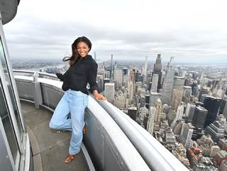 Gabby Thomas feet photo 4