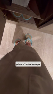 Gabby Thomas feet photo 19
