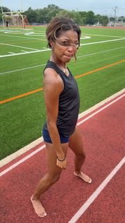 Gabby Thomas feet photo 12