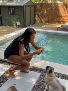Gabby Thomas feet photo 1