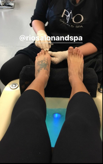Gabi Castrovinci feet photo 1