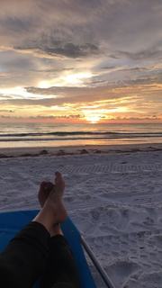 Gabi Castrovinci feet photo 20