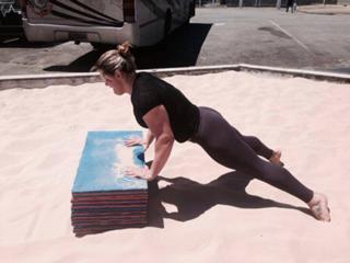 Gabi Garcia feet photo 7