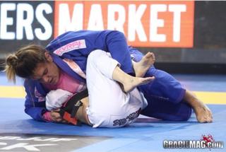 Gabi Garcia feet photo 2
