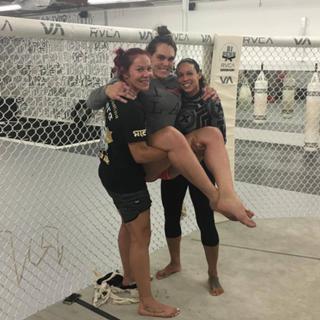 Gabi Garcia feet photo 5