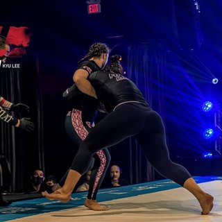 Gabi Garcia feet photo 6