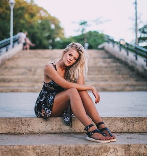 Gabi Lopes feet photo 19
