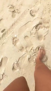 Gabi Lopes feet photo 2