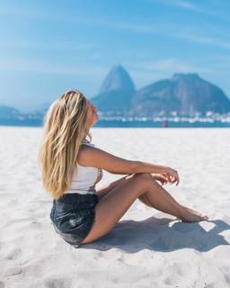 Gabi Lopes feet photo 20