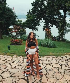 Gabi Lopes feet photo 6