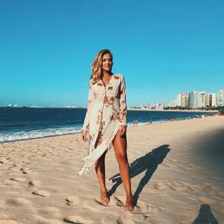 Gabi Lopes feet photo 4