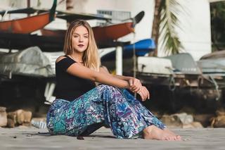 Gabi Lopes feet photo 9